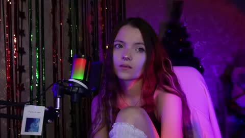  Nana  online show from December 20, 10:32 pm