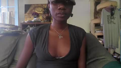 kawaiistrfkr online show from March 3, 1:34 am