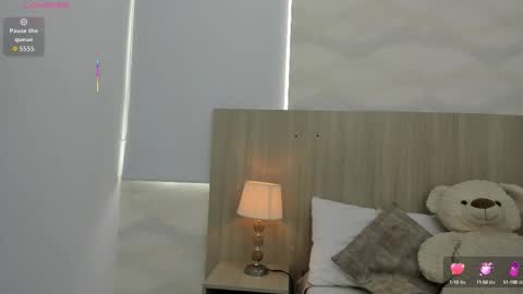   online show from September 22, 11:36 am