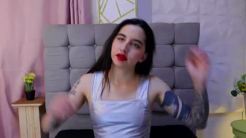 kaylee_lee online show from September 15, 4:25 am