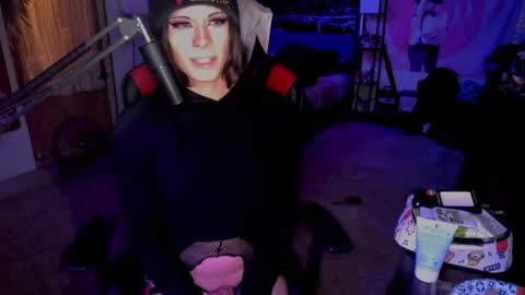 kaynatix online show from December 15, 5:34 am