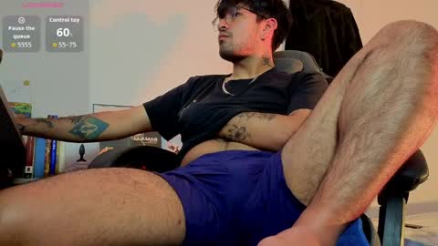 Alfred - INDEPENDIENT MODEL online show from April 2, 5:04 am