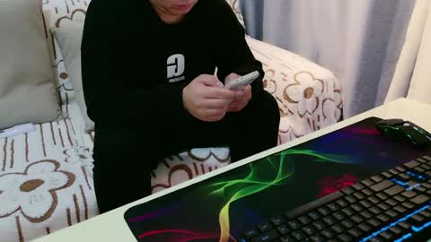 ke2000920 online show from November 25, 11:42 am