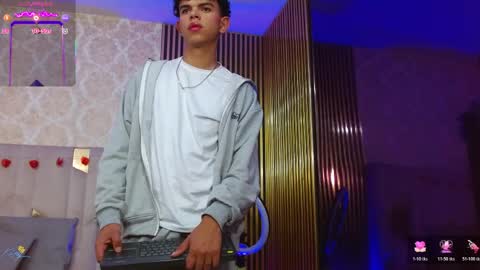  keahi  online show from April 18, 7:07 pm