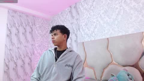  keahi  online show from March 14, 11:36 am