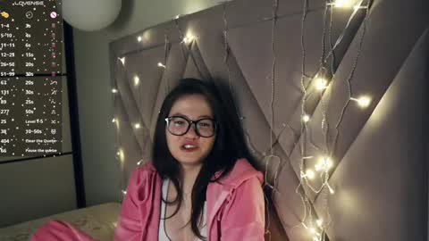 Kelly online show from December 30, 4:18 pm