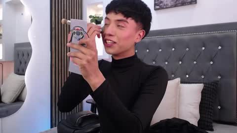 nico online show from April 20, 12:19 pm