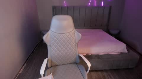 Kehlannis online show from March 27, 2:51 pm