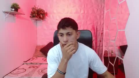 Kei online show from March 25, 11:39 am