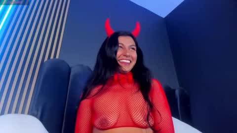 keila online show from October 30, 8:09 pm