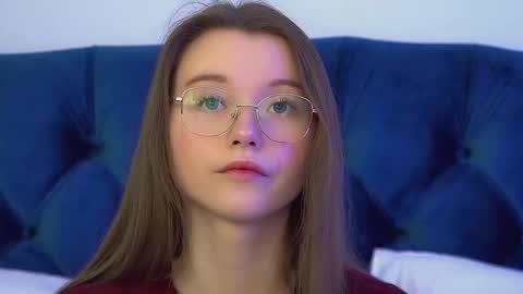 Keira online show from February 24, 6:22 pm