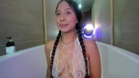 Snapshot of keiry_gonzalez11_aws chatting on October 15, 1:09 am keiry_gonzalez11_aws online show from October 15, 1:09 am