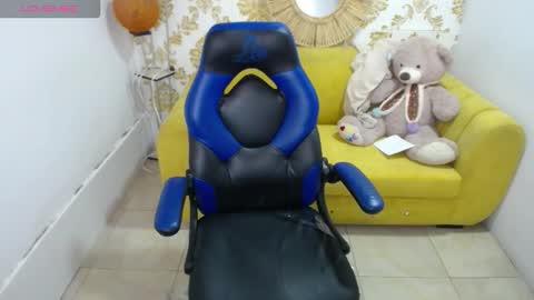 Snapshot of keiry_m chatting on October 13, 7:16 pm Keiry online show from October 13, 7:16 pm