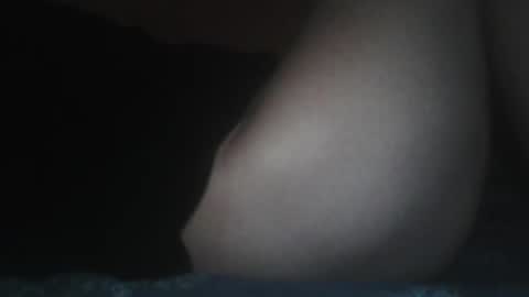 kekszem1 online show from December 11, 8:39 pm