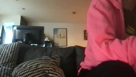 Snapshot of kelkun2828 chatting on January 10, 12:06 am kelkun2828 online show from January 10, 12:06 am