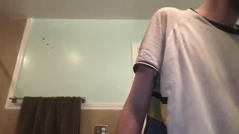 Snapshot of kelkun2828 chatting on December 14, 4:19 pm kelkun2828 online show from December 14, 4:19 pm