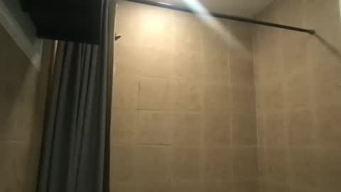 Snapshot of kelkun2828 chatting on October 19, 4:22 pm kelkun2828 online show from October 19, 4:22 pm