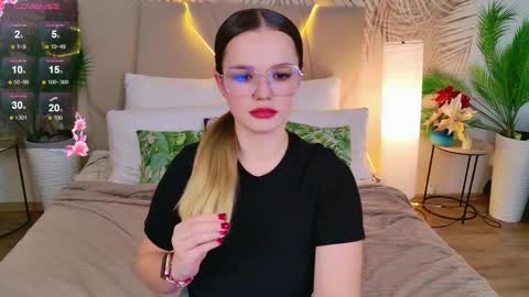 Kelly online show from February 2, 7:21 pm