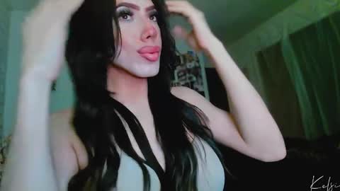 Kelsi  online show from April 11, 7:45 am