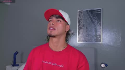   online show from March 24, 11:16 am