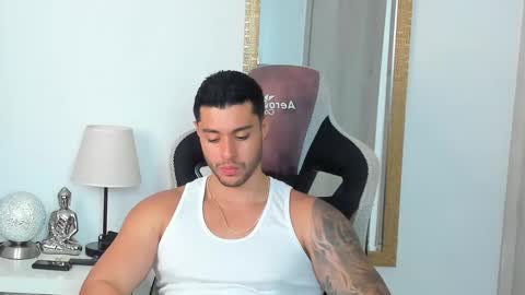 ken_mailik online show from March 27, 11:39 pm