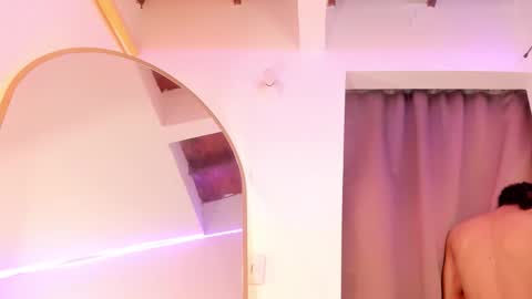 Julian Rivera   online show from February 26, 6:22 pm