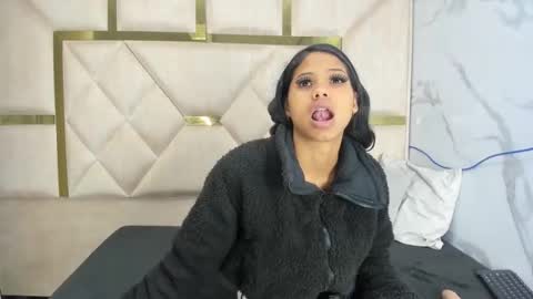 kendall69__ online show from November 10, 12:52 pm