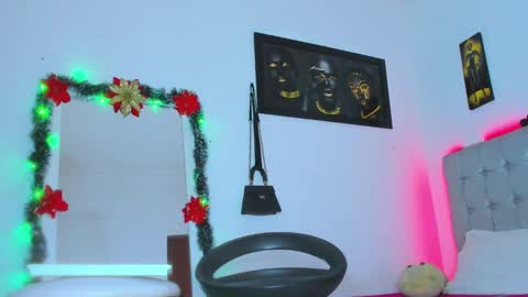 Kendall online show from December 13, 10:30 am