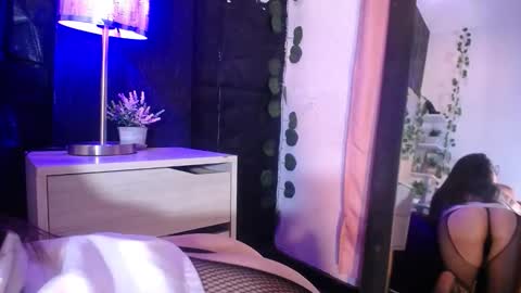 kendall_saenz online show from September 30, 8:52 pm