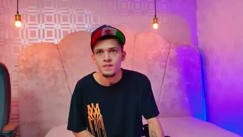 Kendall and Taylor online show from November 28, 12:56 pm