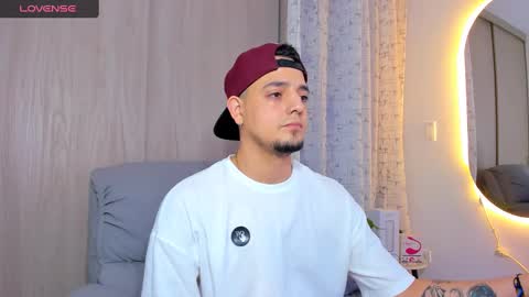 kendel_dimitri online show from October 2, 5:06 am