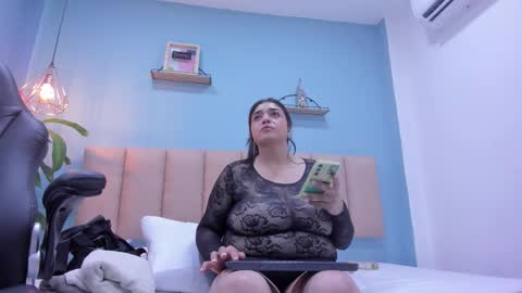 kendra_hottt online show from November 5, 12:29 pm