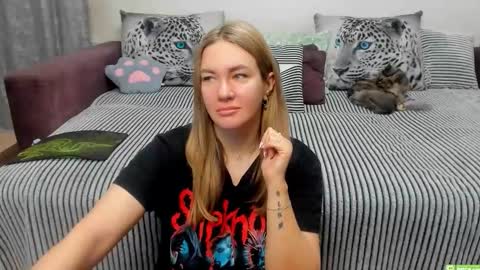 Kendra online show from November 12, 11:51 pm