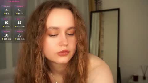 Snapshot of kendraedger chatting on October 1, 6:29 pm Kira online show from October 1, 6:29 pm