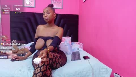 Kendra Foster online show from February 12, 2:59 am