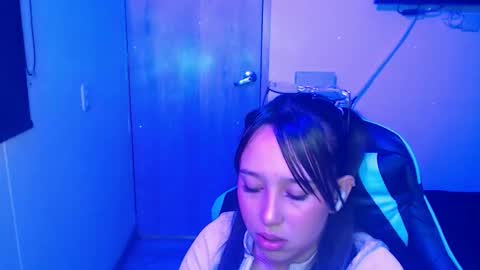 kenshi2302 online show from February 17, 9:03 pm