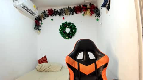 kenshi_roa online show from February 9, 8:22 pm