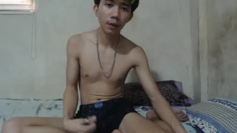 kenzy931455 online show from May 22, 8:10 am