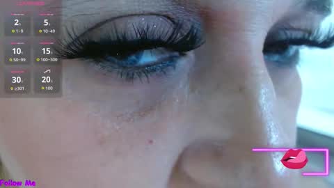 K E R L Y online show from November 24, 3:43 pm