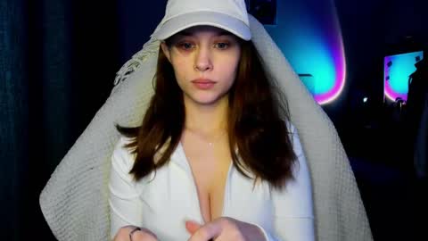 ketlinrous online show from January 21, 2:37 pm