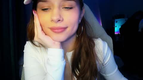 ketlinrous online show from February 6, 4:47 pm