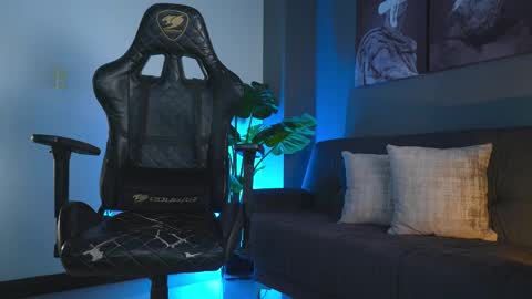 kevin montoya online show from November 10, 2:31 pm