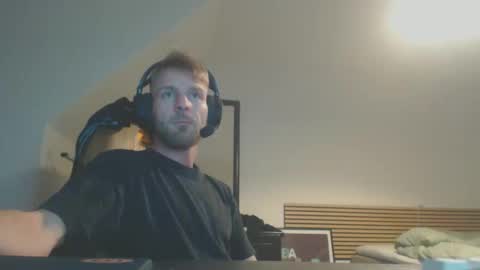 kevinckristensen online show from February 27, 12:36 am