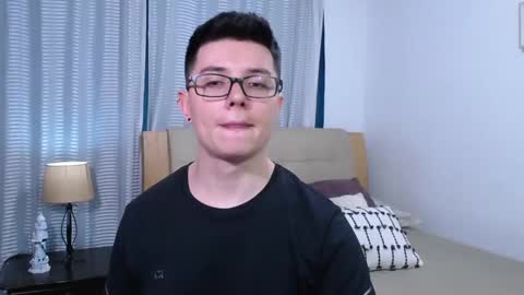 Kevin online show from February 26, 7:39 pm