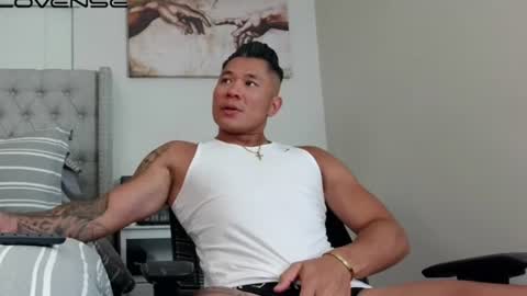 kevinkham online show from June 12, 11:59 pm