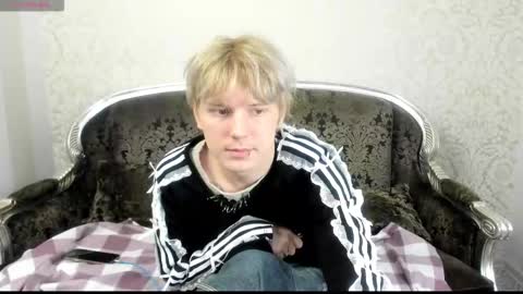 Kevin online show from October 17, 3:27 pm