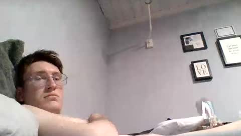 kevkev_01 online show from March 31, 12:33 am