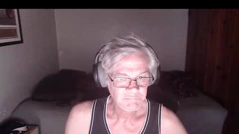 Snapshot of kevwestunder9696 chatting on September 25, 12:56 pm kevwestunder9696 online show from September 25, 12:56 pm