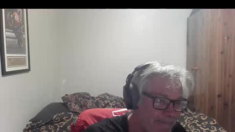 Snapshot of kevwestunder9696 chatting on October 26, 12:39 pm kevwestunder9696 online show from October 26, 12:39 pm