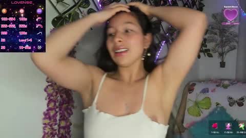 Snapshot of keyla_meow2002 chatting on March 6, 9:25 am keyla meow2002 online show from March 6, 9:25 am
